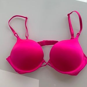 💖 34B Bombshell Plunge - ultimate push up bra!